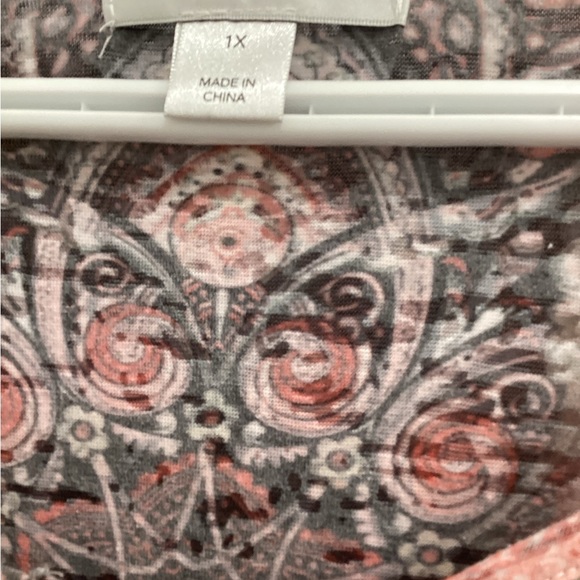 CJ Banks lady’s tunic top X large. - Picture 2 of 4